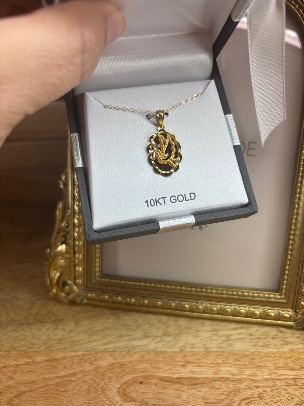 JTV 10KT Gold Dove with olive branch Pendant Necklace